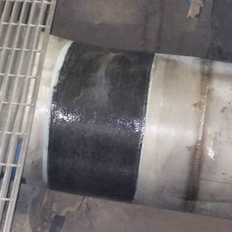 HydraWrap protecting welds on a pipe