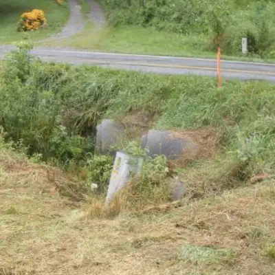 Entrance of a twin culvert