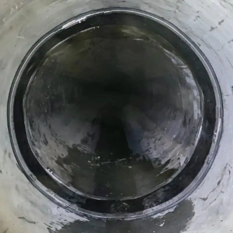 HydraTite installed over the end of a liner