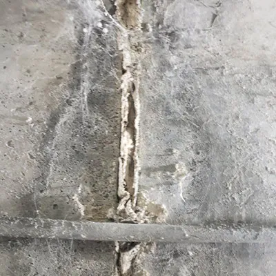 A concrete pipe joint in a box-shaped pipe