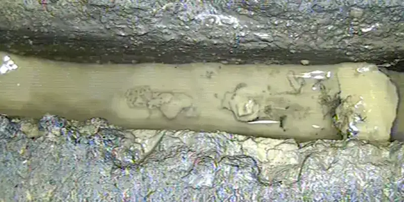 A separated pipe joint in a pipe
