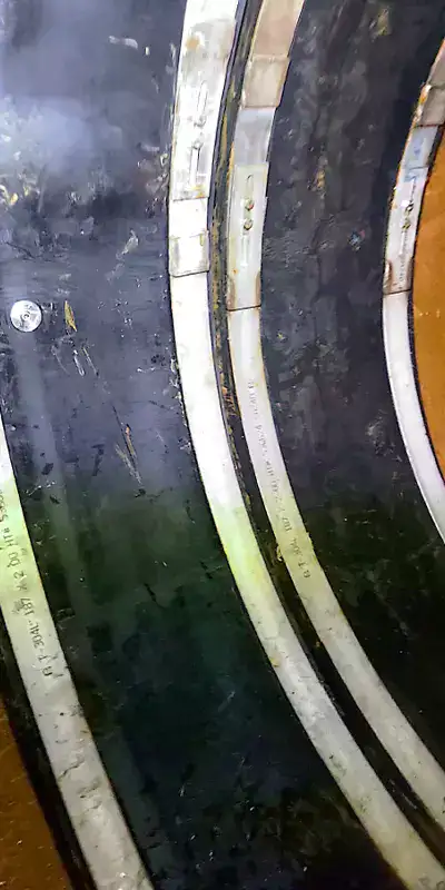 HydraTite seal installed with four retaining bands in a pipe