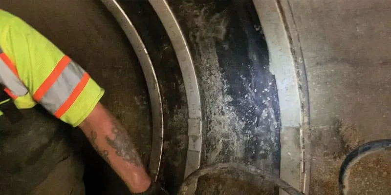 HydraTite installed over a joint in a concrete pipe