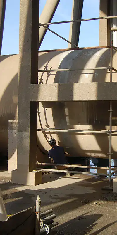 A joint in a circulating cooling water pipe