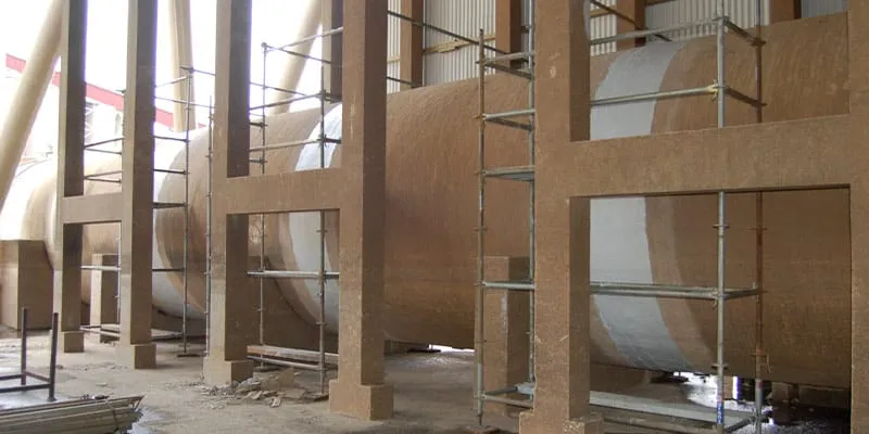 Epoxy applied to the exterior of a circulating water cooling pipe