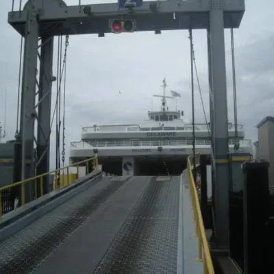 A ramp going up to a ferry