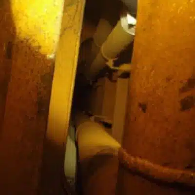 Fuel oil pipe on a vessel