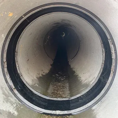 HydraTite sealing a joint in this circular concrete pipe