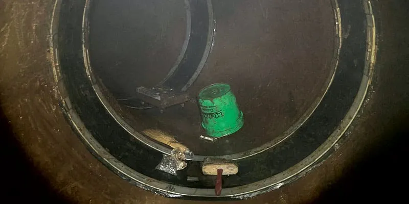 Two HydraTite internal pipe joint seals that are fortifying two joints