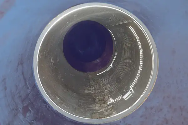 HydraLock installed inside a pipe, sealing it from the inside